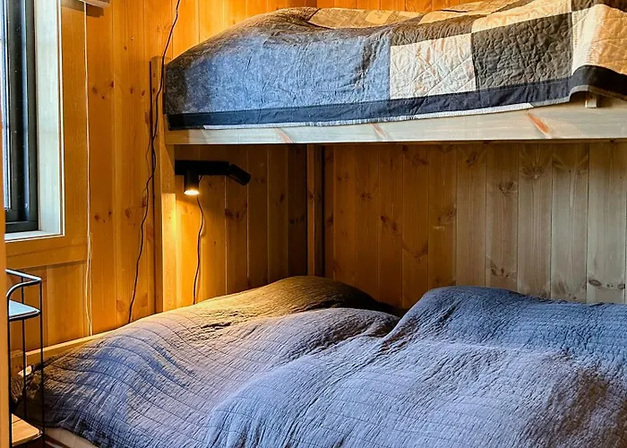 펜션 Cozy Modern Mountain At Kvamsfjellet